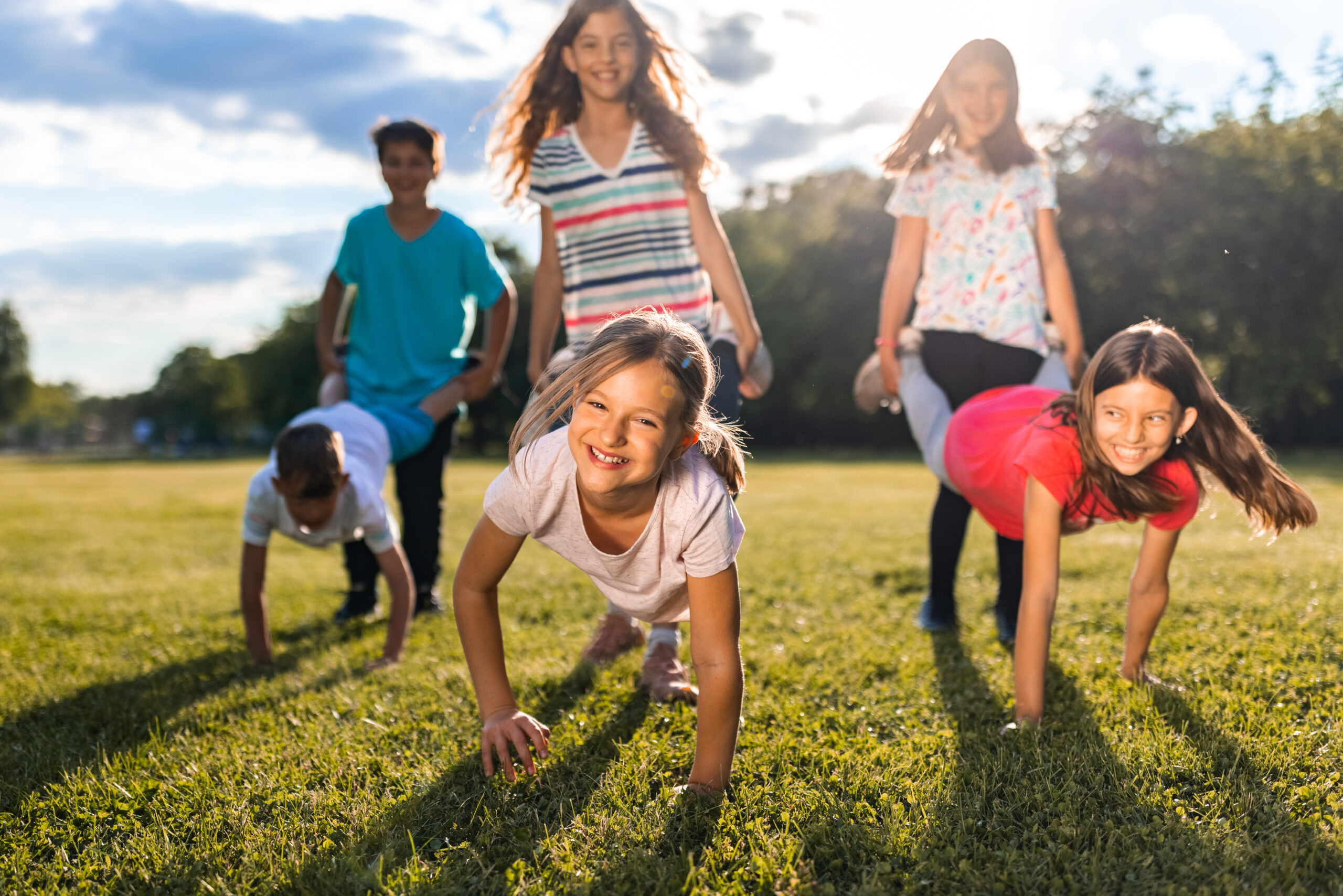 Bewegte Kids Ferienprogramm Ferienbetreuung, Sportcamps, Fortbildung,